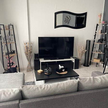 Appartement - Chic Et Cosy A 30 Minutes De Paris Et 25 Minutes De Disney Ozoir-la-Ferriere Exterior photo